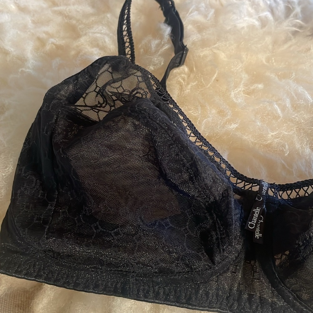 CHANTELLE BLACK BRA. Size 36 - Picture 9 of 14